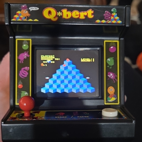 4 Micro Retro Arcade Games - Picture 8 of 16
